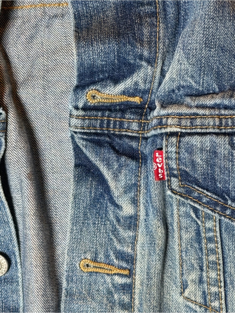 Levi Strauss & Co. Classic Denim Trucker Jacket Medium Wash Men's Size L - Picture 2 of 9